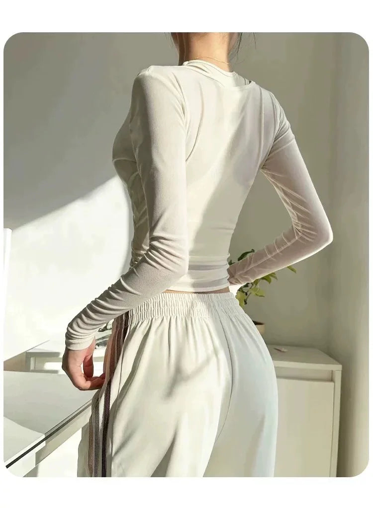 Sports T-shirt, V-neck mesh breathable Prati yoga suit cross cover long sleeved running training fitness top