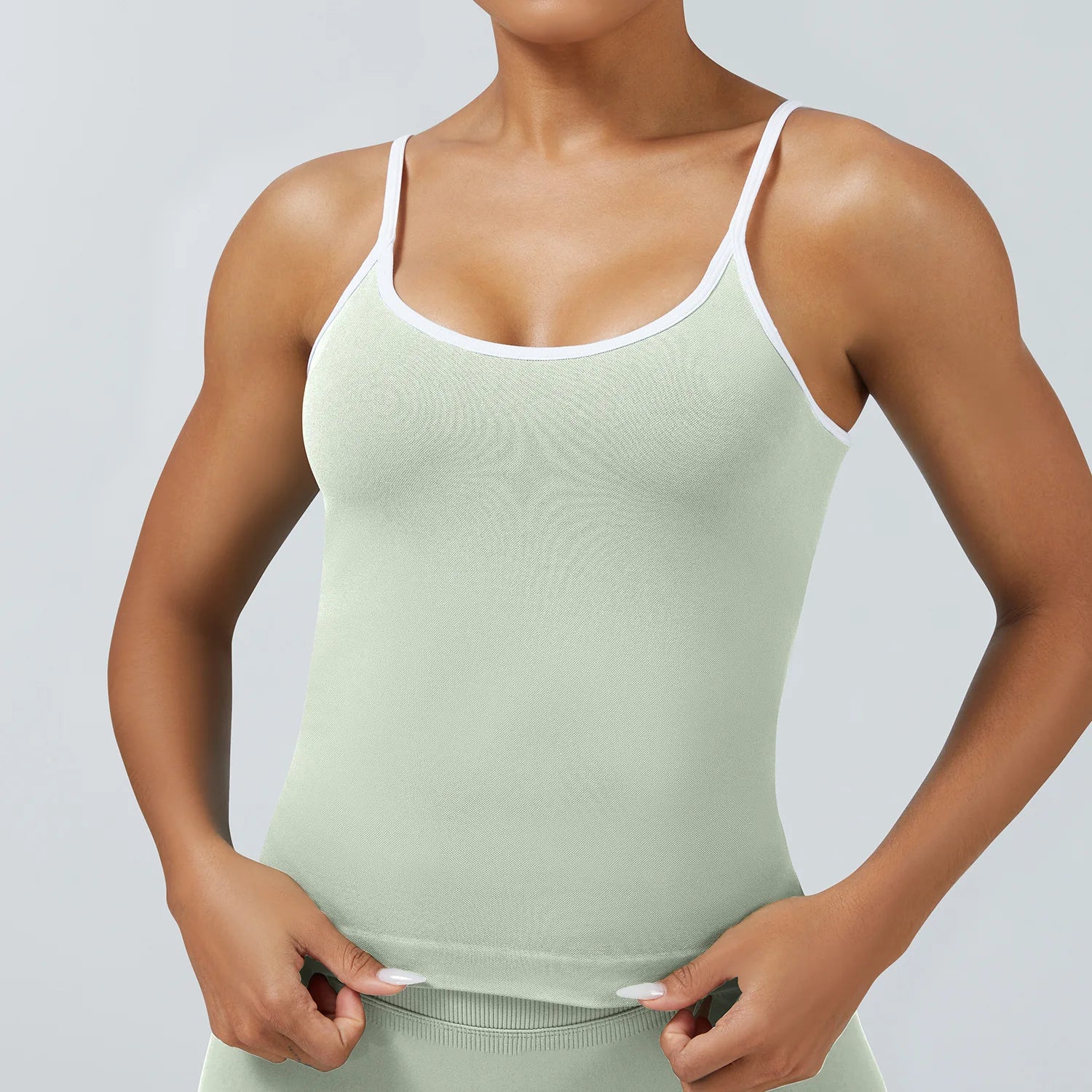 Color-Block Racerback Sports Bra – Body-Hugging Open Back Crop Top for Yoga, Gym & Casual Wear